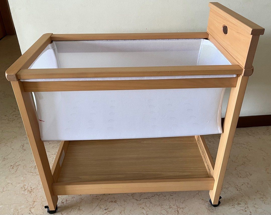 Beautiful Boori Newborn Baby Bassinet