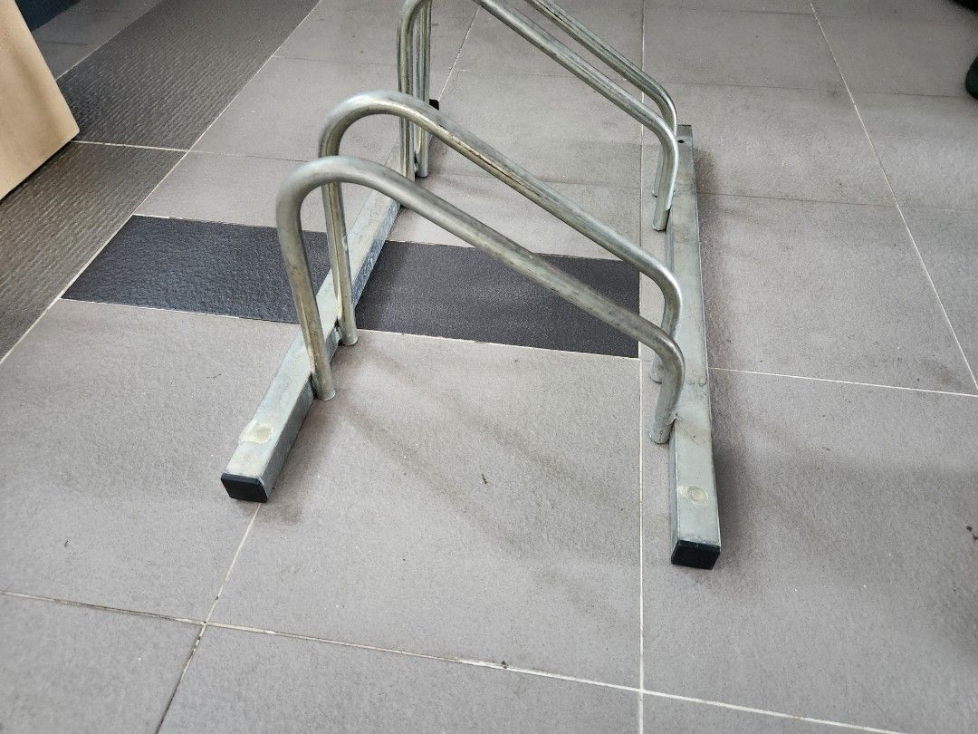 Bicycle stand Decathlon bike rack, Sports Equipment, Bicycles & Parts, Parts & Accessories on