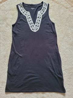 (Category: ) located in . Submitted by areeya_wardrobe (Listing ID 1220154465, Image 1). Description: .
