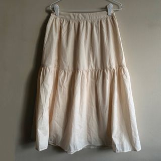 BNWT lovet vanilla tiered midaxi skirt (cream maxi midi skirt)