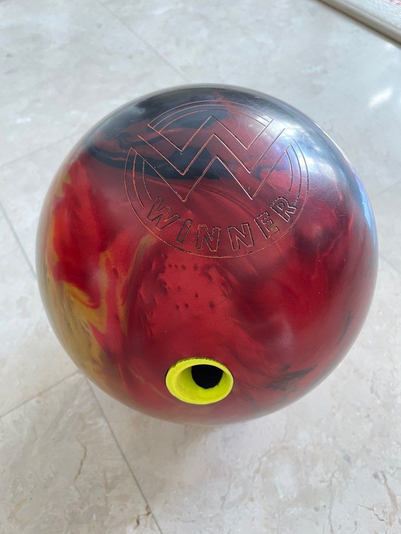 Bowling Ball 13 lbs, Sports Equipment, Sports & Games, Billiards
