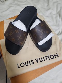 Louis Vuitton Monogram Dreamy Slippers - Size 6 / 36 (SHF-19329) – LuxeDH