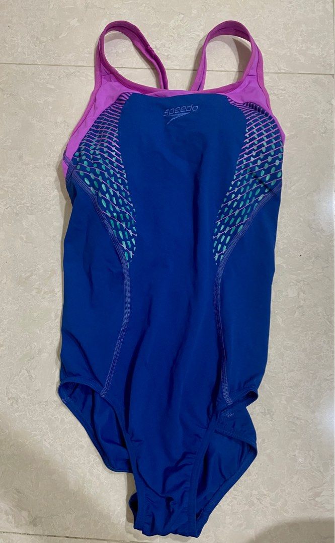 Full swimming costume for top ladies speedo