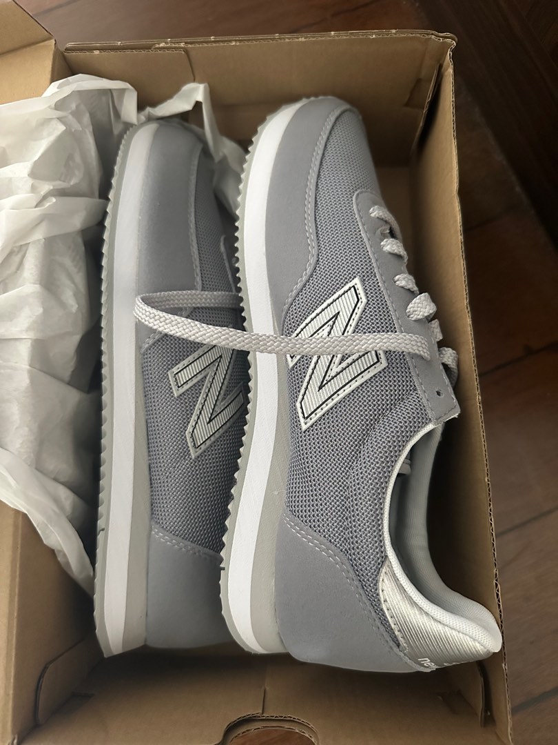 new balance levis grey