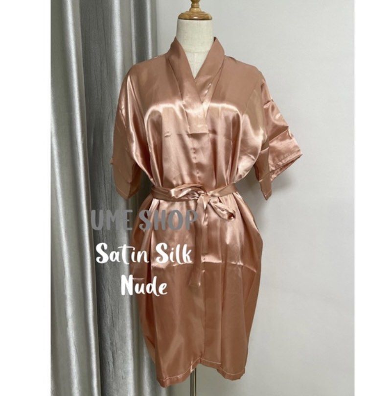 Bridesmaid robe (color nude) set (Category: Undergarments & Loungewear) located in Quezon City. Submitted by holena (Listing ID 1220311594, Image 1). Description: -used once for pictorial -4 pcs. -250each -800 set of 4 .