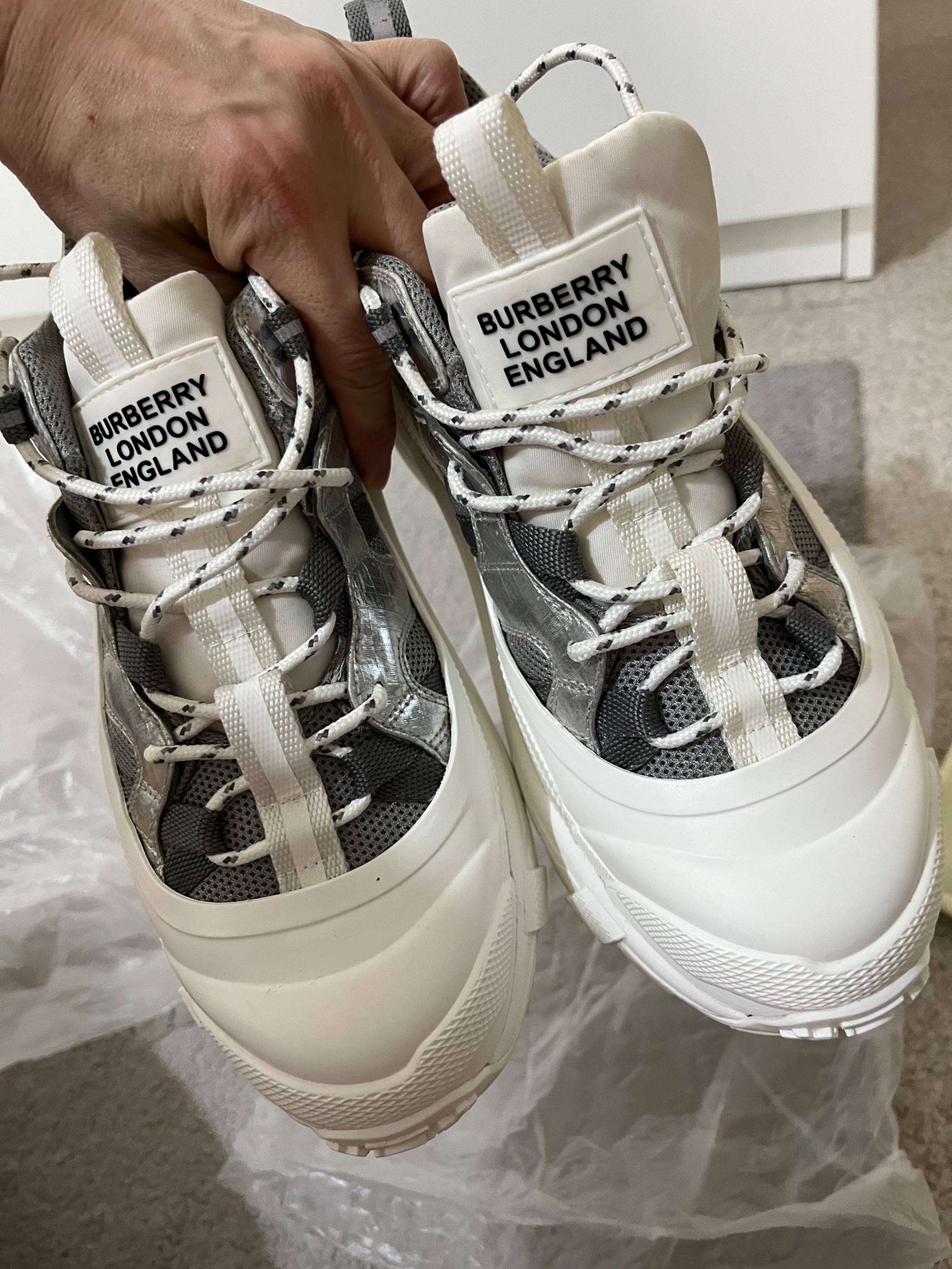 Burberry sneakers mens silver discount
