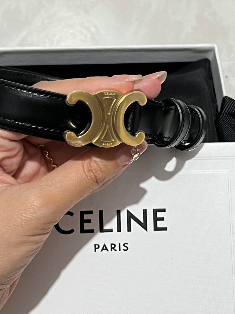 SMALL BLOCK TRIOMPHE BELT IN TAURILLON LEATHER - BLACK
