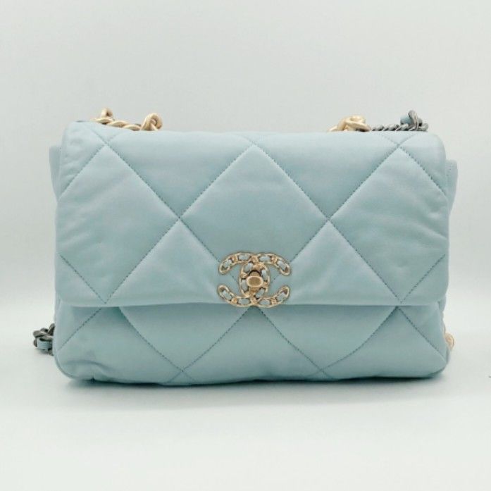 Chanel 19 bag baby blue turquoise medium ghw, Luxury, Bags