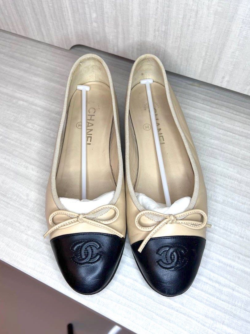 Authentic Chanel Ballerina Ballet Flats Two Tone Beige Black Shoes