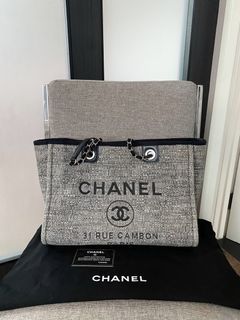 CHANEL Pre-Owned 2020-2021 Medium Deauville Tote Bag - Farfetch