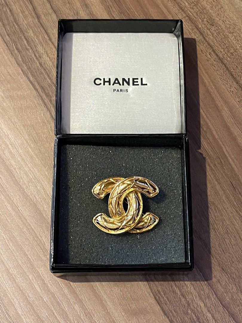 Chanel Rare Quilted Brooch Pin authentic