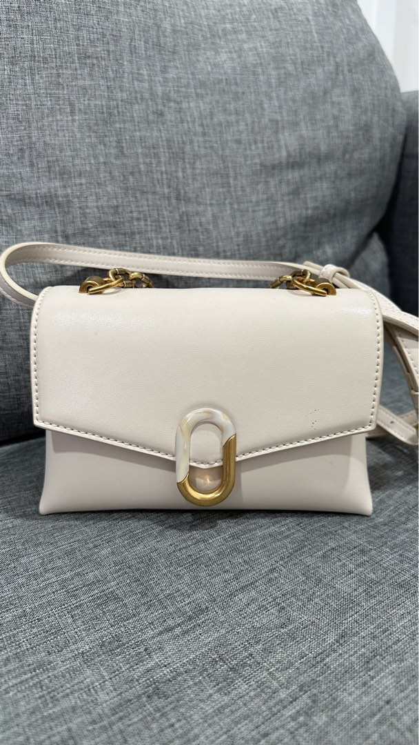 Charles & Keith sling bag, Women's Fashion, Bags & Wallets, Crossbody