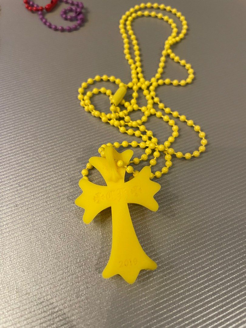 【Chrome Hearts】 Silichrome CH Cross Pendant Yellow Chrome Hearts Silichrome CH Cross Pendant Yellow 2022/2023