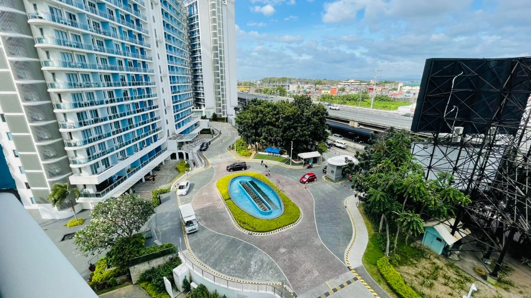 📌Condominium Unit with Parking Slot Foreclosed Property For Sale in