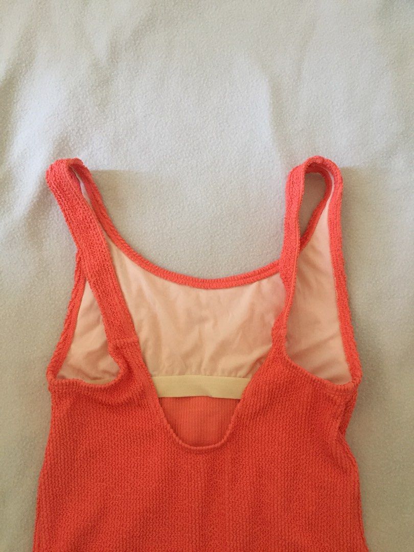 Cotton On Bodysuit (Category: Bikinis & Swimsuits) located in Makati City. Submitted by manic.pixie.wardrobe (Listing ID 1220164467, Image 3). Description: Crinkled fabric No pads Super sexy Can be worn as a bodysuit or as a swimsuit .