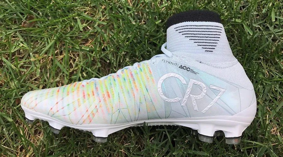 Cr7 cleats deals chapter 5