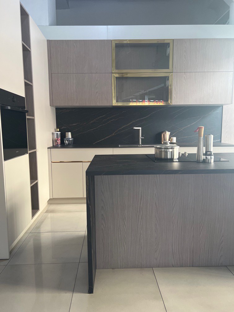 Custom Cabinets on Carousell