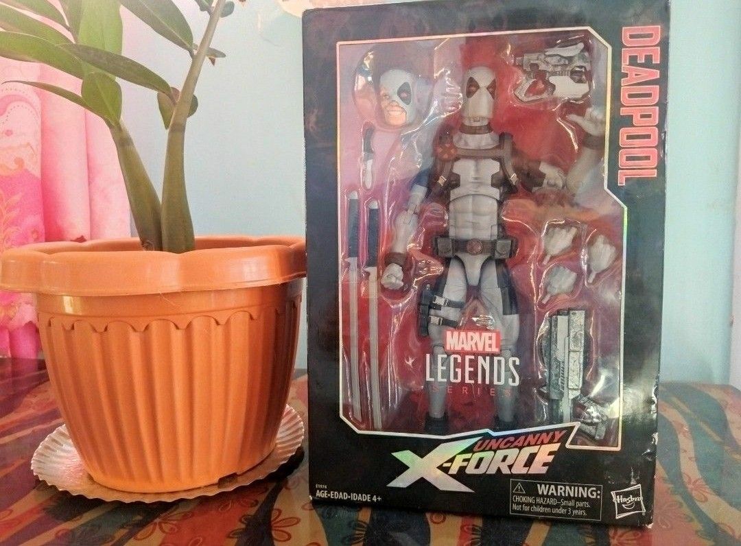 DEADPOOL X FORCE UNCANNY, Hobbies & Toys, Memorabilia & Collectibles ...