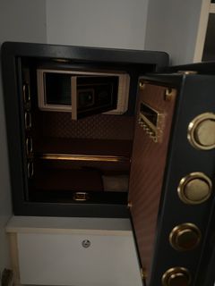 (Category: ) located in . Submitted by kirthiga.87 (Listing ID 1220182315, Image 1). Description: .