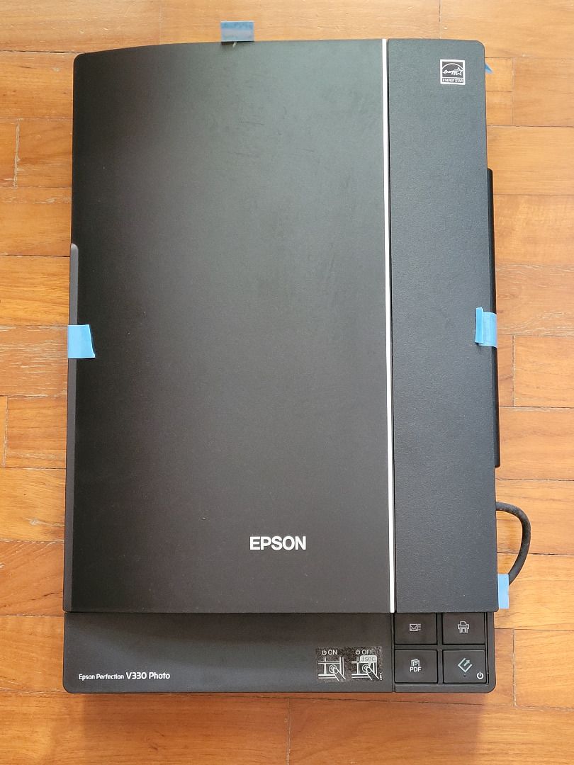 Epson Perfection V330 Photo scanner, Computers & Tech, Printers