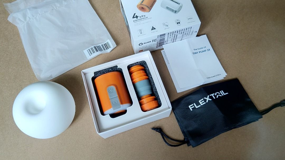 Flextail Tiny Pump 2X （分類：行山及露營）位於 Hong Kong。 由 cm6774 提交（商品編號 1220158364，圖片 2）。簡介： Flextail Tiny Pump 2X，橙色，連原廠軟膠燈罩，只係開盒測試過，從未正式使用過，所以跟新的一樣，因為功能跟我原本估計有別，所以出讓。。