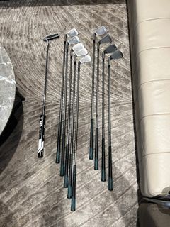 Golf Planner Irons Set (3-S) + Nike putter (no bag included)