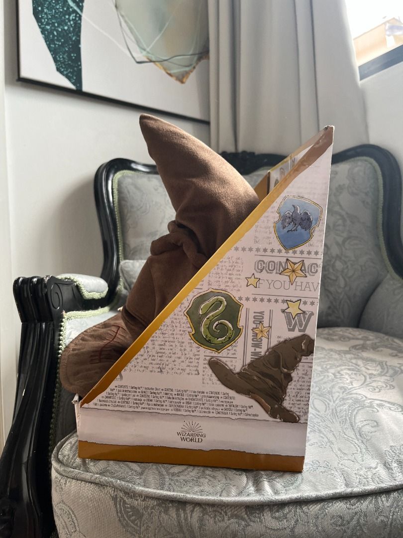 Harry Potter Wizarding World Sorting Hat, Hobbies & Toys, Toys & Games