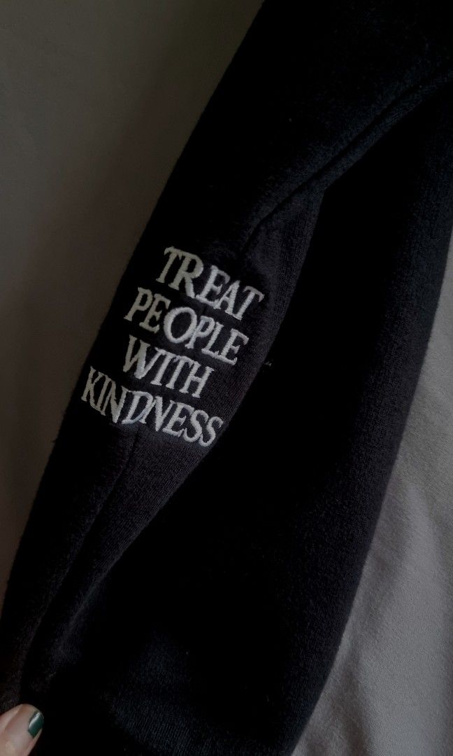 Harry world deals tour 2018 hoodie