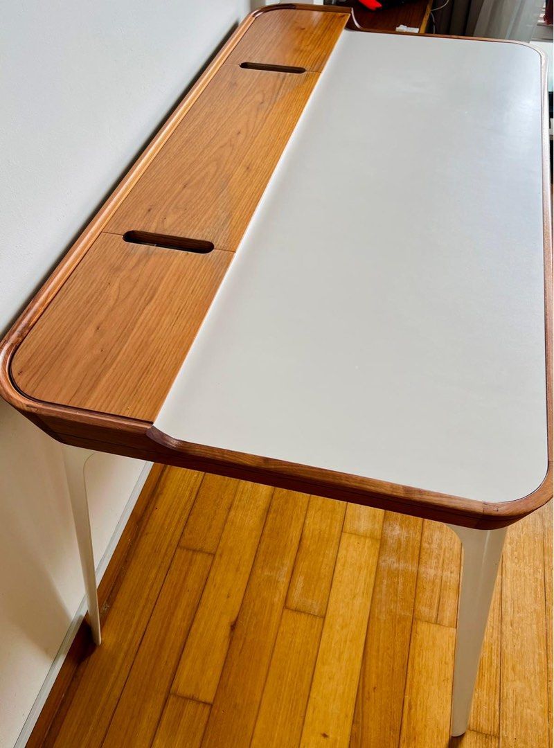 Herman Miller Airia Desk, Furniture & Home Living, Furniture, Tables