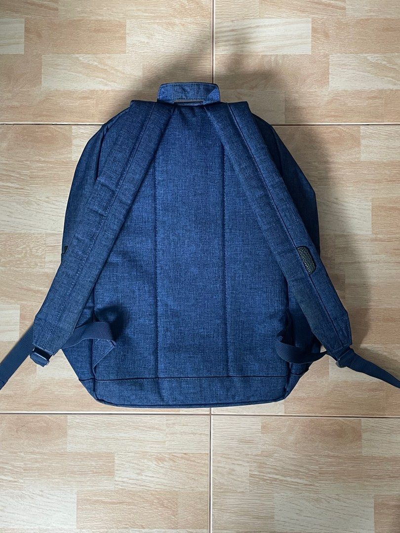 Herschel Popquiz Backpack, Men's Fashion, Bags, Backpacks on Carousell