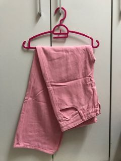 (Category: ) located in . Submitted by preloved_by_memey (Listing ID 1220298849, Image 1). Description: .