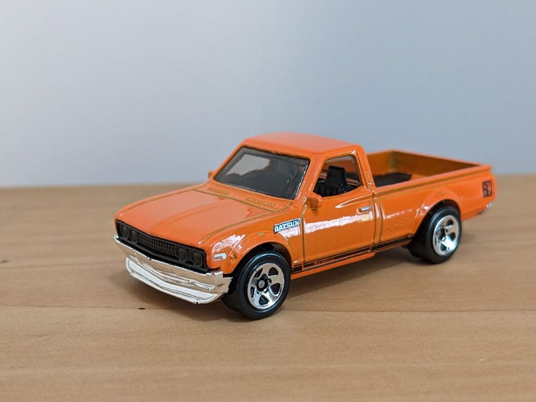 Hot Wheels Datsun 620 Pickup Hotwheels Loose Rivet, Hobbies & Toys