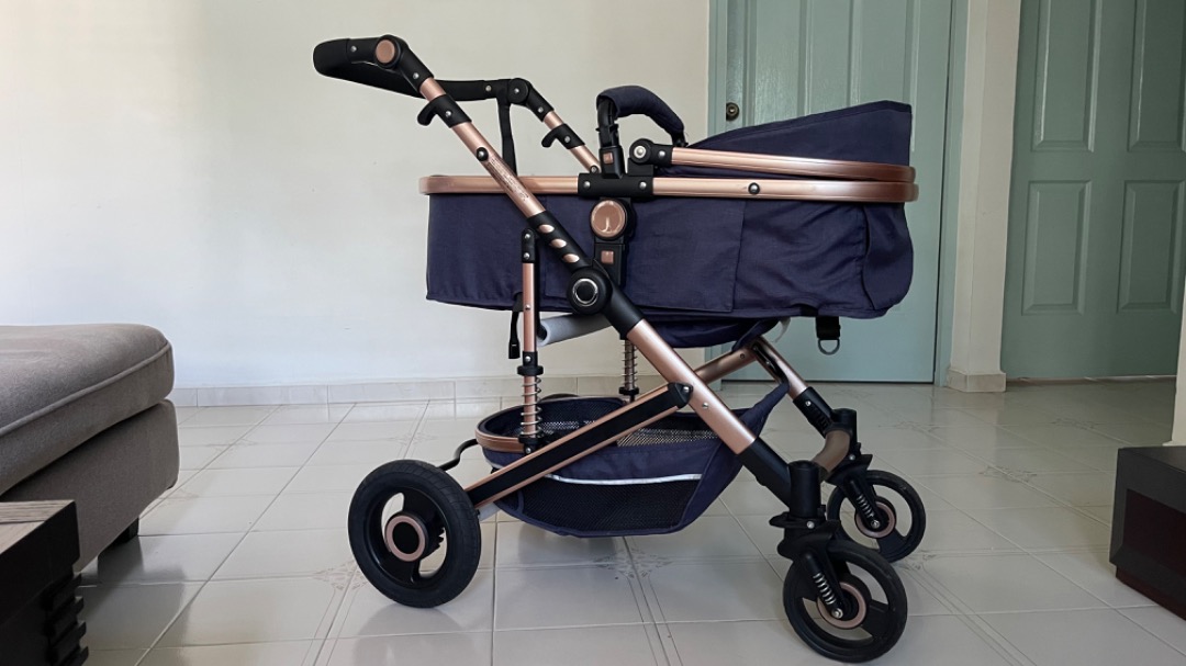 Infant pram sleeping and seated supports upto 15kg, Babies & Kids