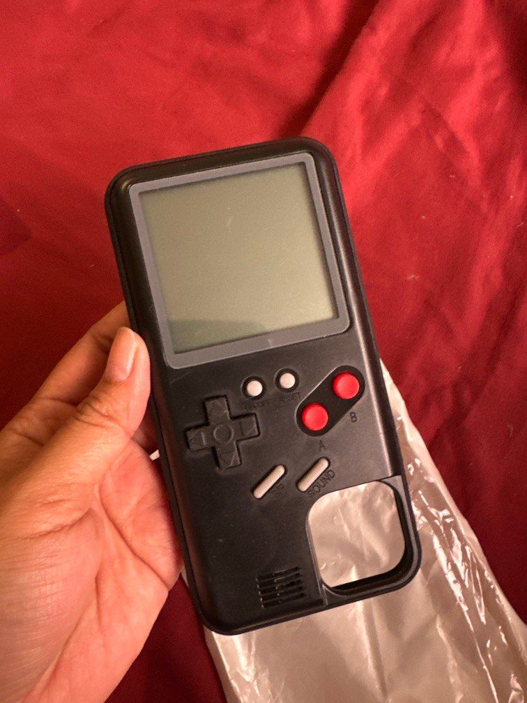iPhone 11 Pro Tetris Case (Category: Cases & Sleeves) located in Pasig City. Submitted by decluttertherapymnl (Listing ID 1220203952, Image 1). Description: For Sale Tetris Case Iphone 11 Pro RFS: Declutter No battery included Pick up at Pasig Gcash/Cash.