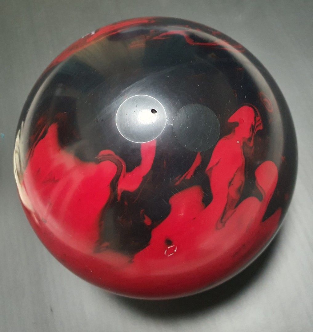 Bowling ball Jackal Legacy 14lbs 2handed (RH), Sports Equipment, Sports