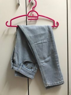 (Category: ) located in . Submitted by preloved_by_memey (Listing ID 1220299078, Image 1). Description: .