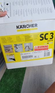 Karcher SC3 steamer