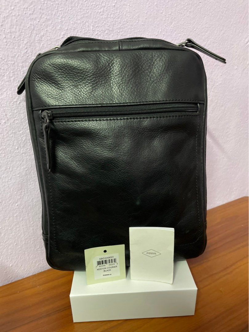 Fossil shop kenton courier