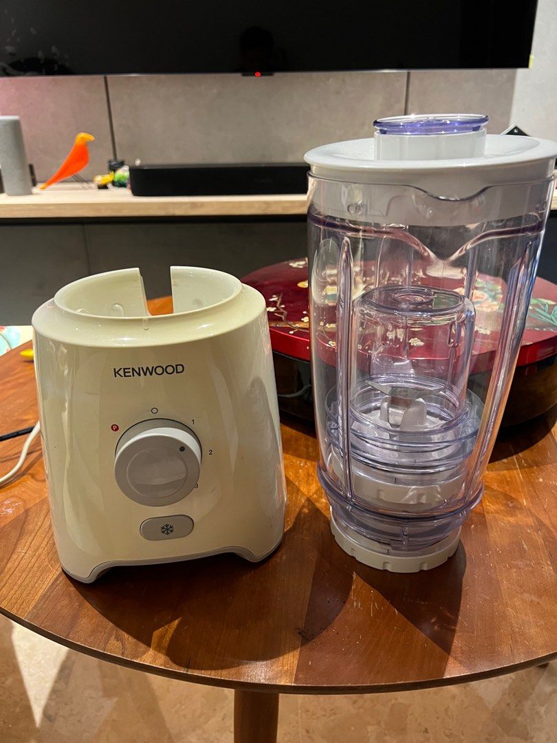 Kenwood juicer, TV & Home Appliances, Kitchen Appliances, Juicers, Blenders & Grinders on Carousell