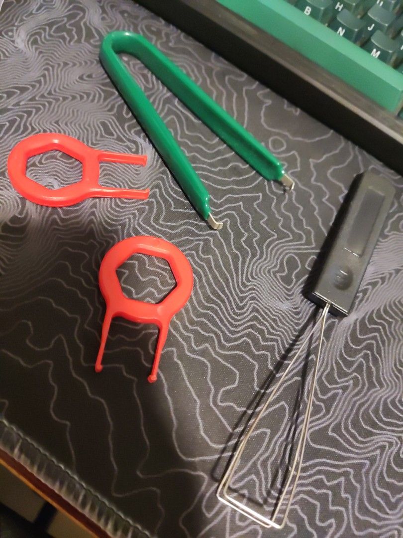 Holyoops Keycap Puller Keycap pullers, 電腦&科技, 電腦周邊及配件, 電腦鍵盤及相關產品 - Carousell