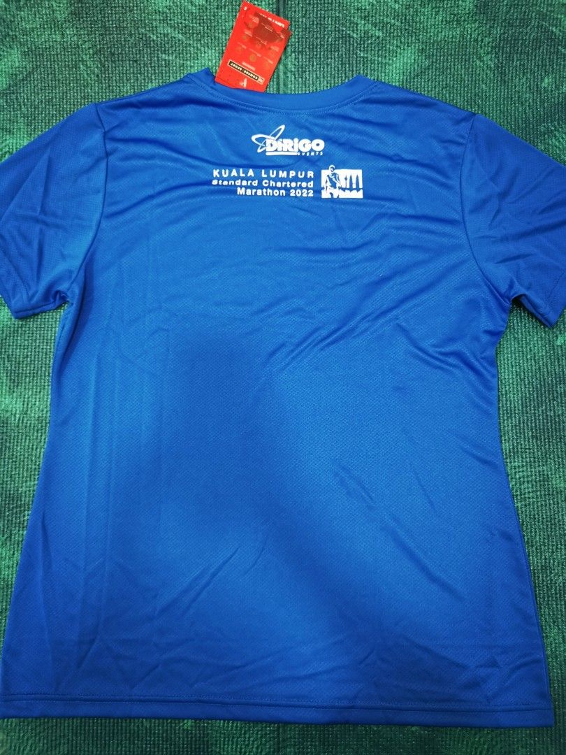 KL Standard Chartered marathon 2022 drifit shirt, Women's Fashion