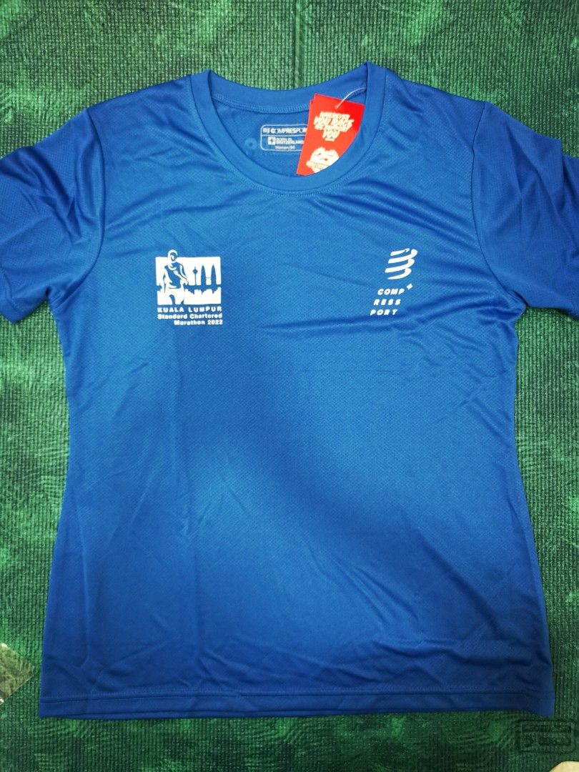 KL Standard Chartered marathon 2022 drifit shirt, Women's Fashion