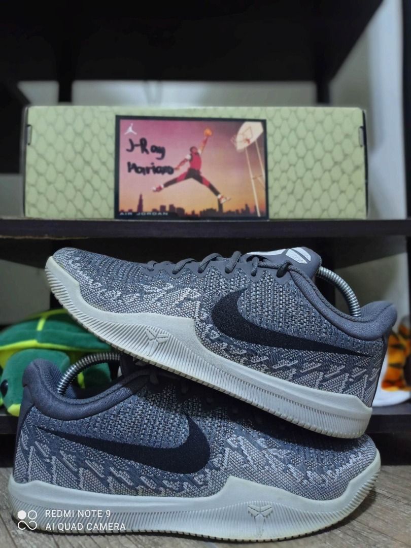 Kobe mamba discount rage grey