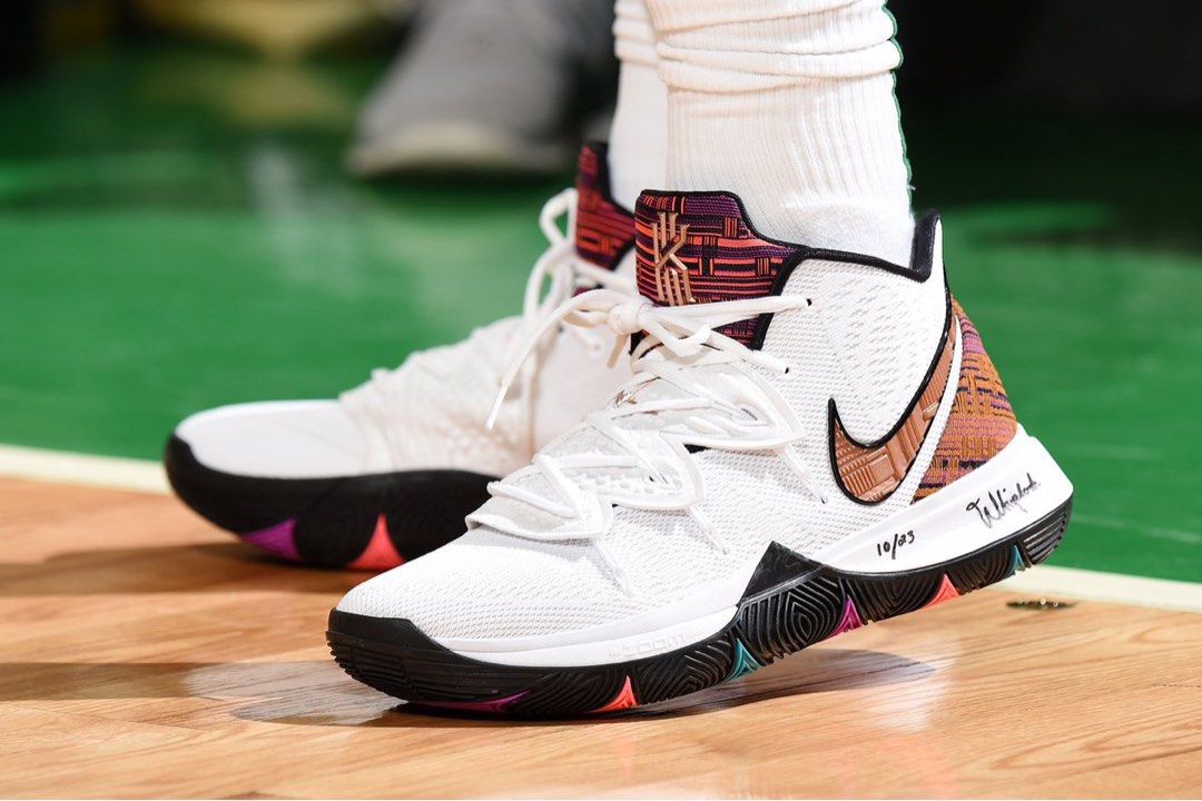 Nike kyrie bhm 2019 hot sale