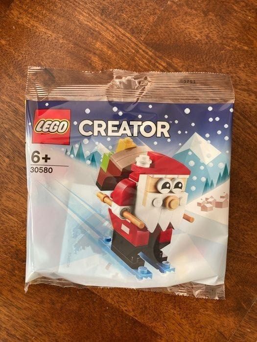 Lego creator santa claus top