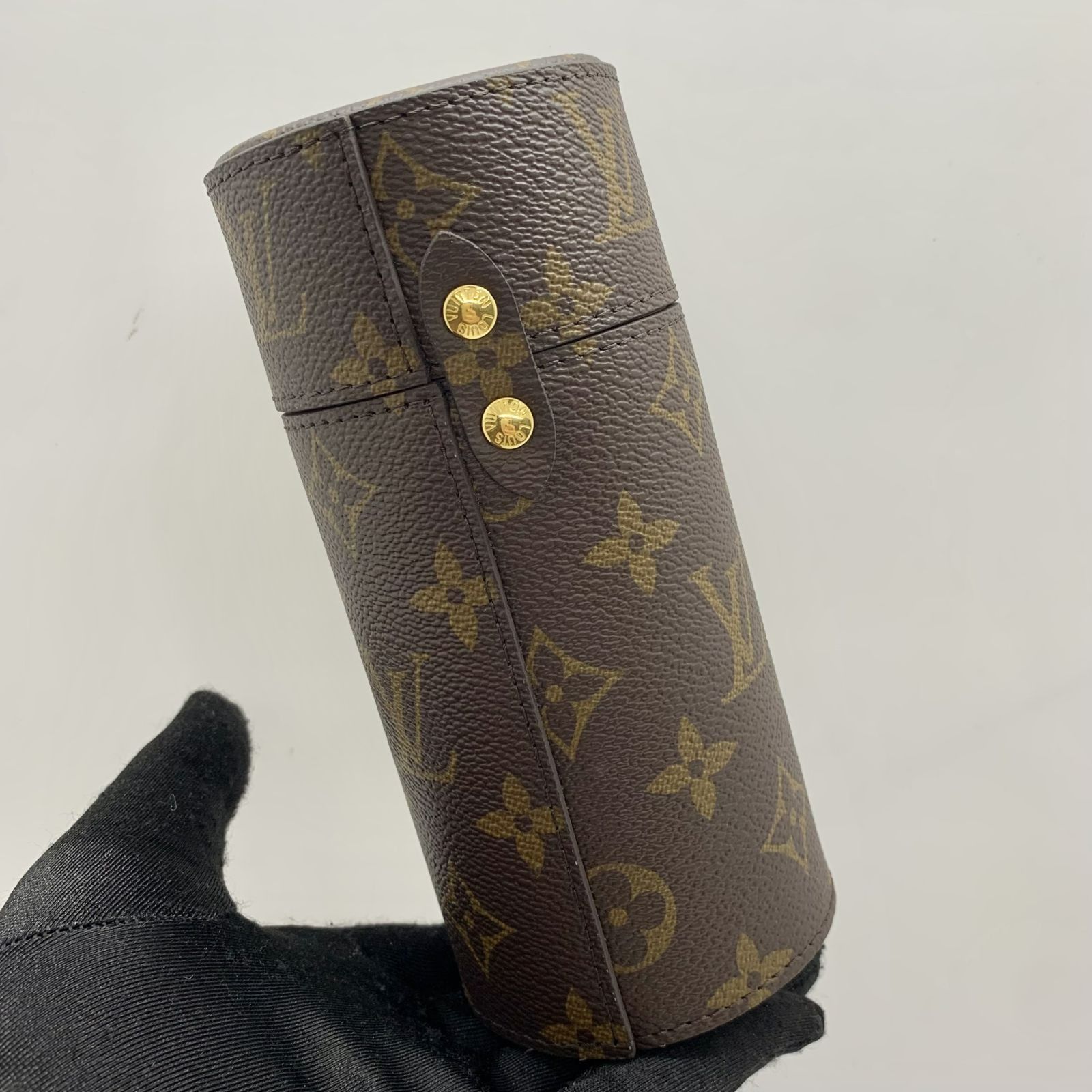 Louis Vuitton Travel Case Epi 200ML White in Epi Leather with Gold
