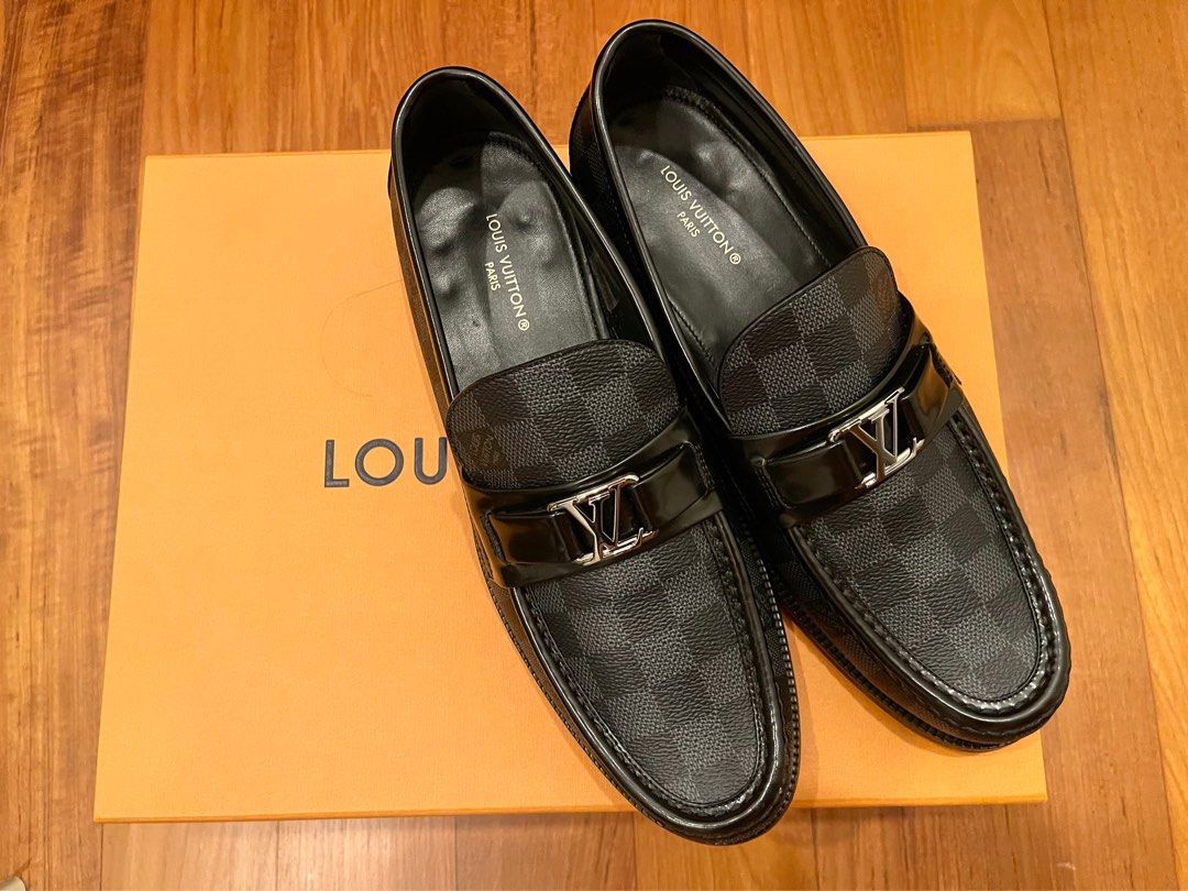 Louis Vuitton Major Loafer BLACK. Size 05.0