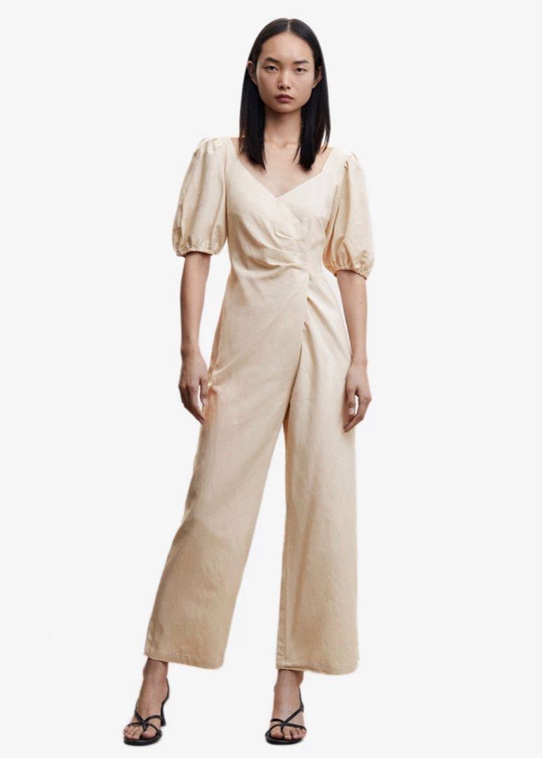 Mango Puff Sleeve Jumpsuit (Category: Jumpsuits) located in Quezon. Submitted by indmlnt (Listing ID 1220237044, Image 2). Description: Mango Puff sleeve jumpsuit Brand new, never worn Rfs: too big for me Orig price 3,200 Delivery c/o buyer.