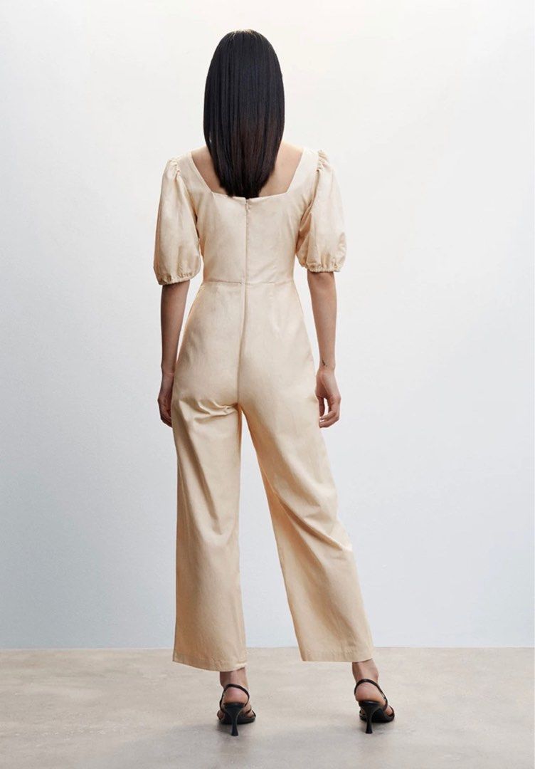 Mango Puff Sleeve Jumpsuit (Category: Jumpsuits) located in Quezon. Submitted by indmlnt (Listing ID 1220237044, Image 3). Description: Mango Puff sleeve jumpsuit Brand new, never worn Rfs: too big for me Orig price 3,200 Delivery c/o buyer.