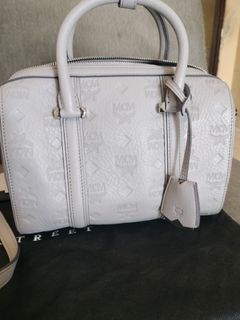(Kategori: ) berada di . Dikirim oleh semok89 (ID iklan 1220277803, Gambar 1). Deskripsi: .
